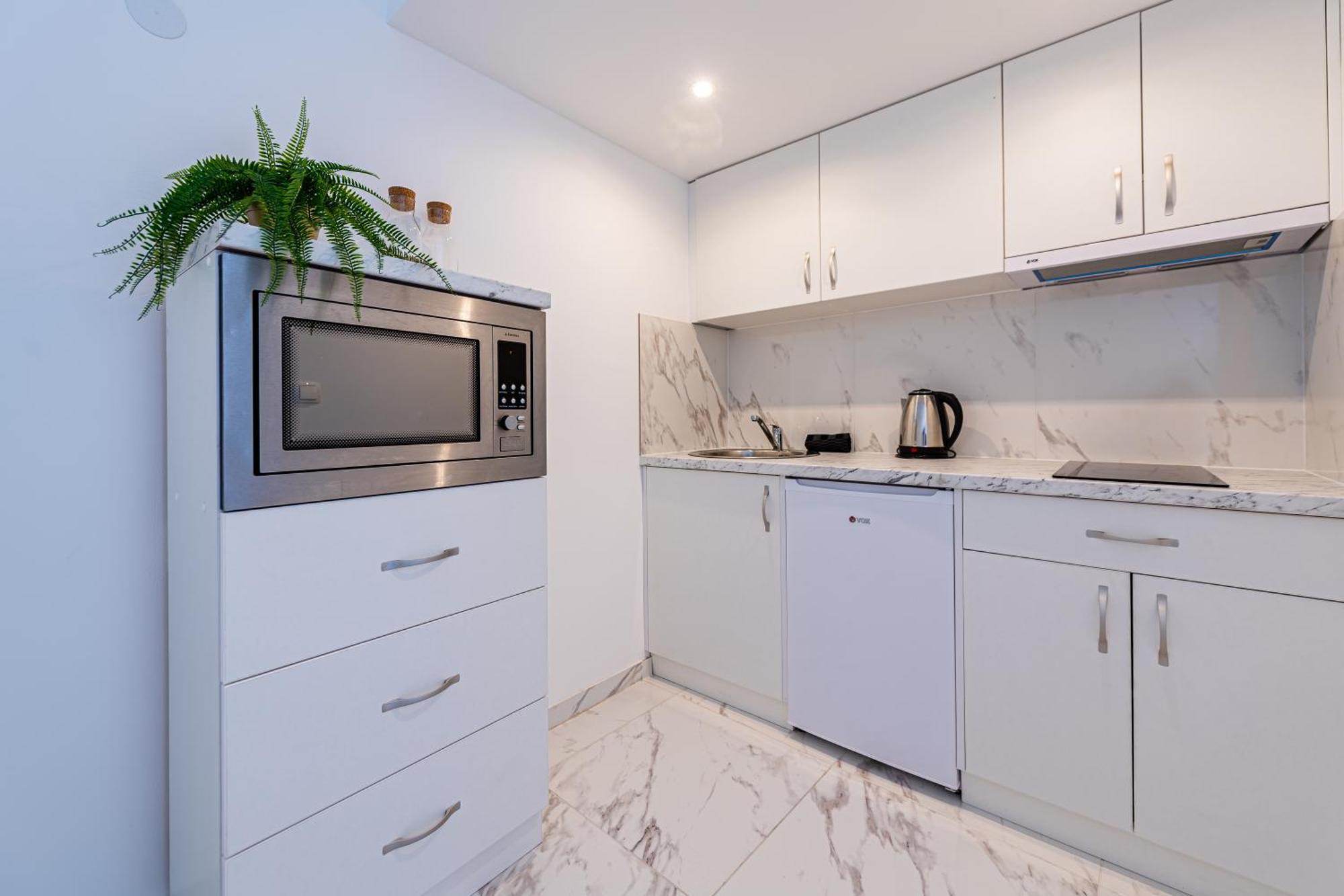 Apartment With Balcony Near Augarten Wien